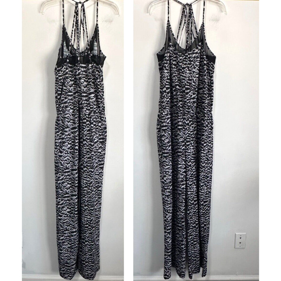 Athleta Dash Jumpsuit XL Strappy Back Elastic Waist Active Travel Workout Errand - Picture 1 of 8